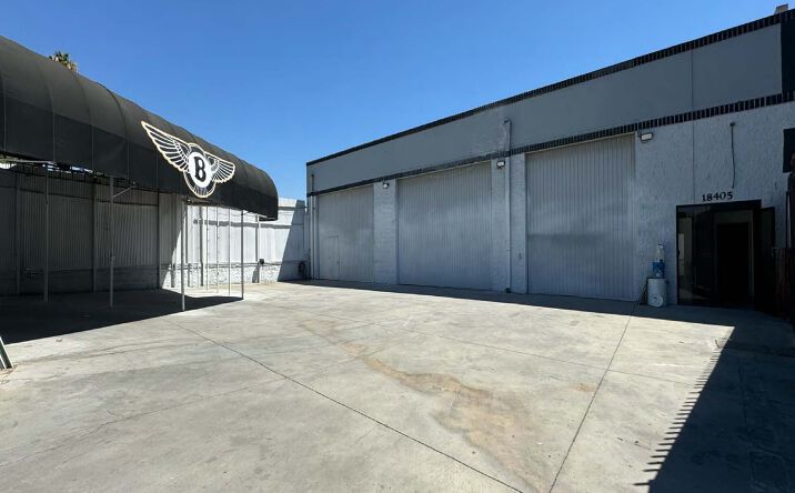 Pictures of Retail, Industrial property located at 18405 Eddy St, Northridge, CA 91325 for lease - image #1