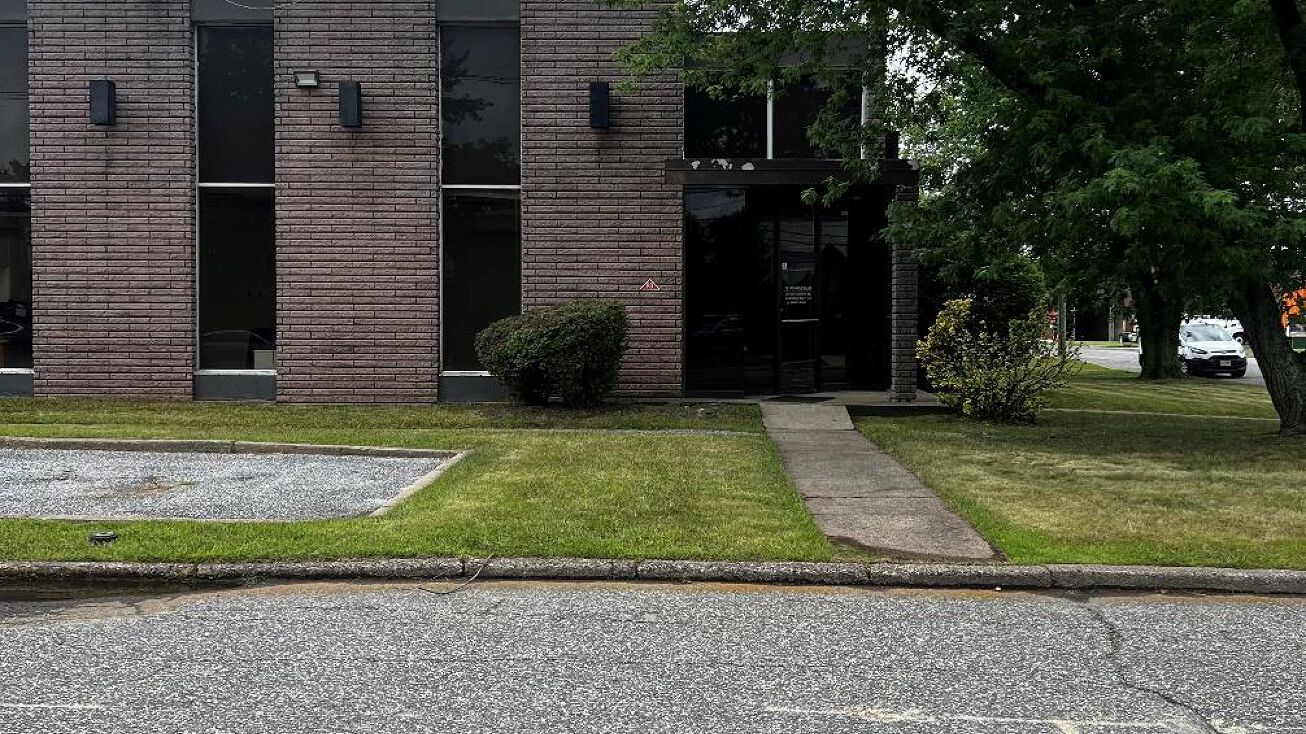 290 River Dr, Garfield, NJ 07026 | Crexi.com, image size:1306x734