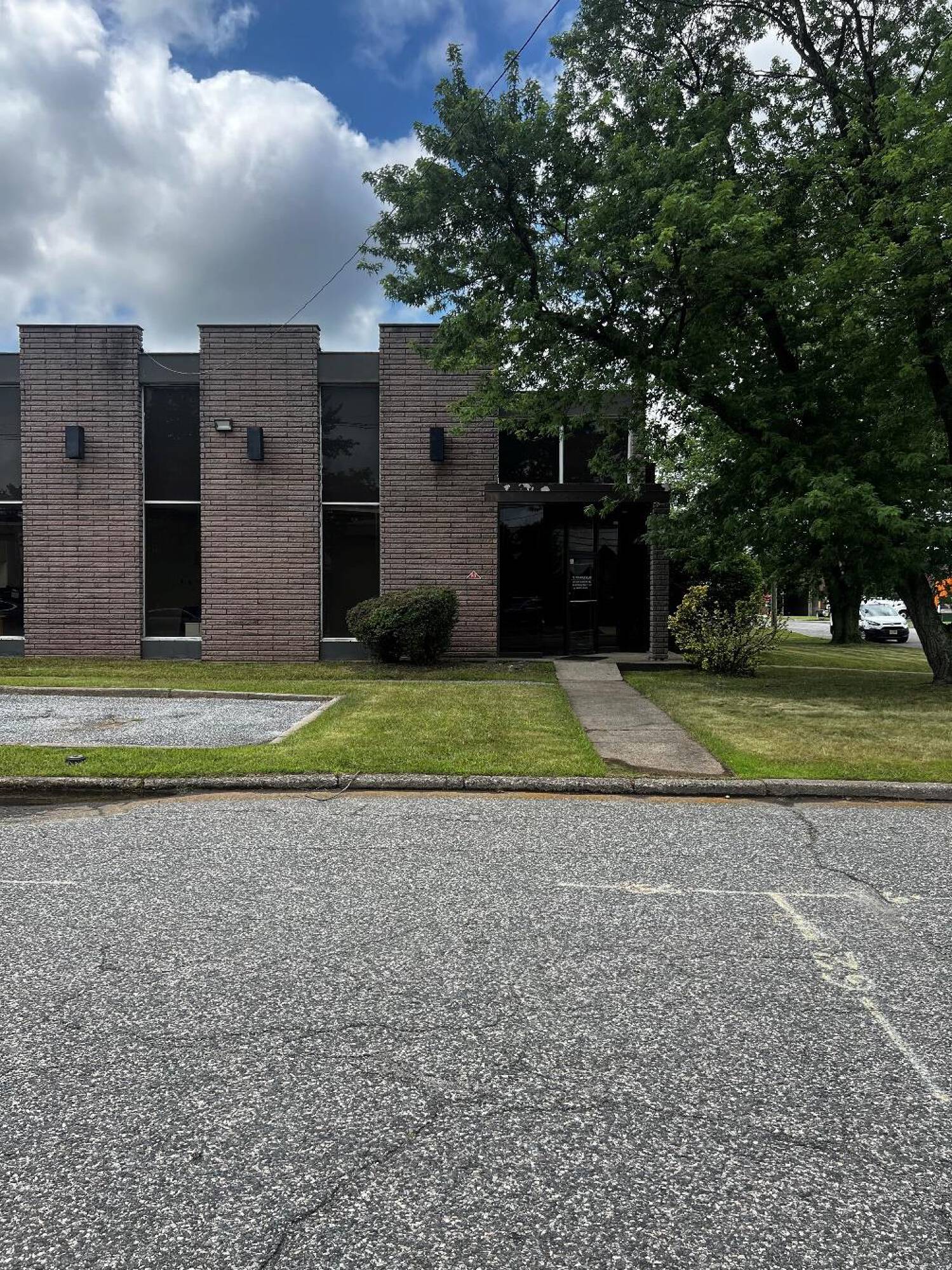 290 River Dr, Garfield, NJ 07026 | Crexi.com, image size:1499x2000