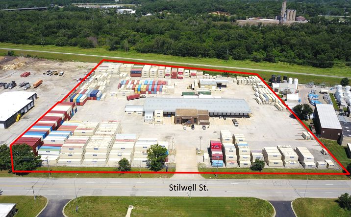 Pictures of Industrial property located at 5000 Stilwell St, Kansas City, MO 64120 for lease - image #1