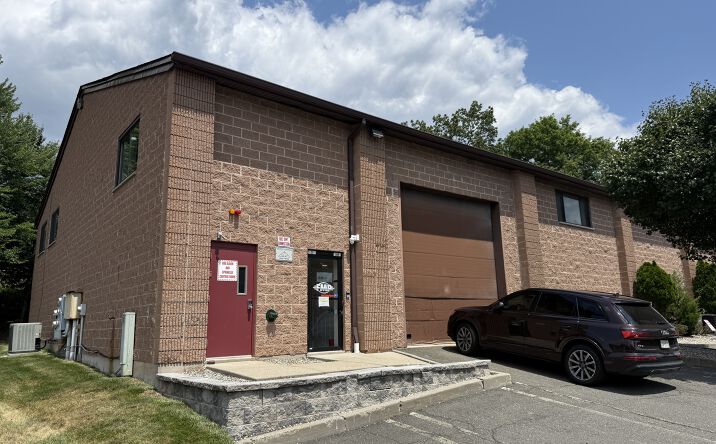 Pictures of Industrial property located at 345-351 Spook Rock Rd, Suffern, NY 10901 for lease - image #1