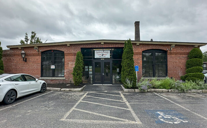 Pictures of Office property located at 31 Hayward St, Franklin, MA 02038 for lease - image #1