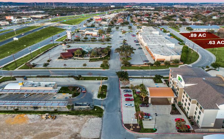 Pictures of Land property located at 9802 W Loop 1604 N, San Antonio, TX 78254 for lease - image #1