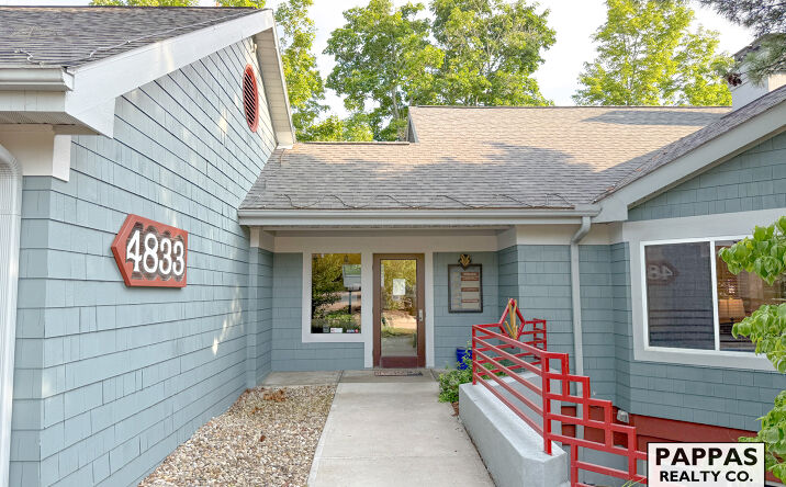 Pictures of Office property located at 4833 Darrow Rd, Stow, OH 44224 for lease - image #1