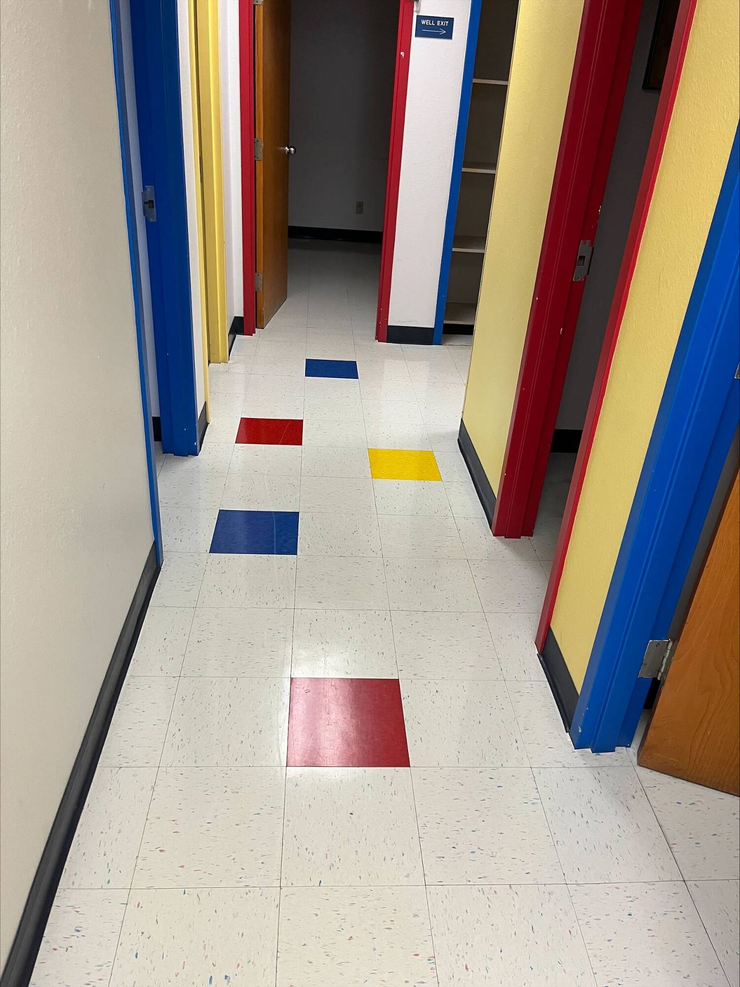 2845382