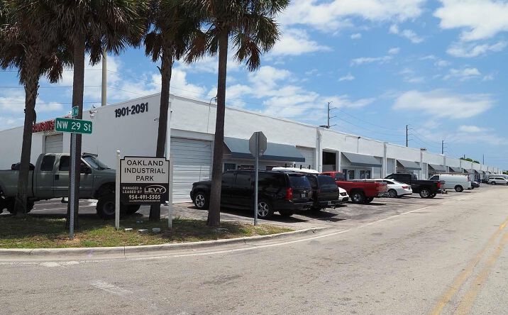 Pictures of Industrial property located at 2206 NW 29th Street 2206, Oakland Park, FL 33311 for lease - image #1