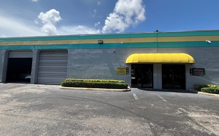 Pictures of Industrial property located at 4650 SW 52nd Street 709, Davie, FL 33314 for lease - image #1