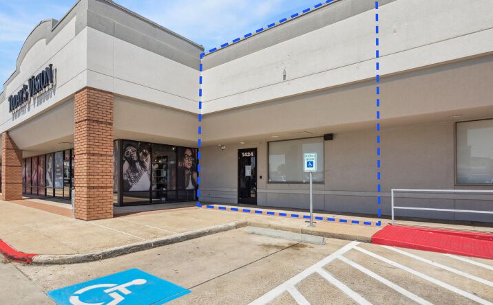 Pictures of Retail property located at 1424 W Gray St, Houston, TX 77019 for lease - image #1