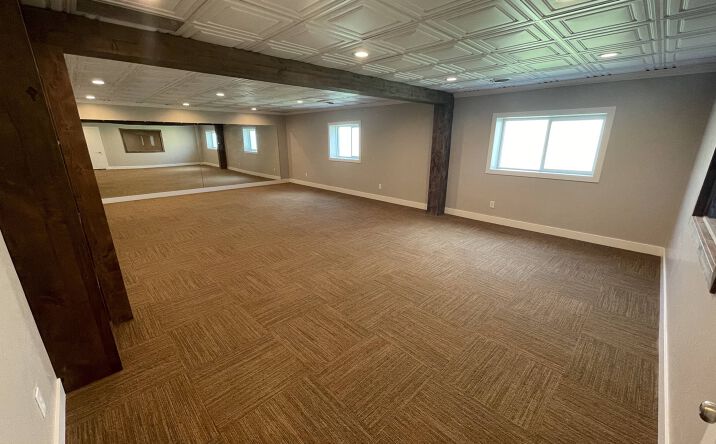 Pictures of Retail, Office property located at 640 N Main St, North Salt Lake, UT 84054 for lease - image #1