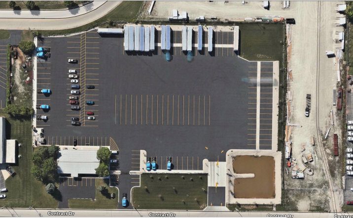 Pictures of Industrial property located at 1135 Contract Dr, Green Bay, WI 54304 for lease - image #1