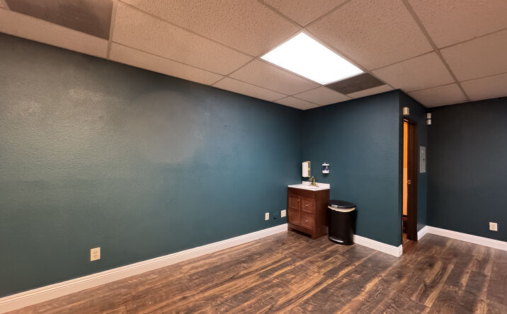 Pictures of Retail, Office property located at 4755 W Flamingo Rd, Las Vegas, NV 89103 for lease - image #1