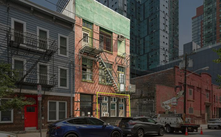 Pictures of Retail, Restaurant property located at 196 Morgan St, Jersey City, NJ 07302 for lease - image #1
