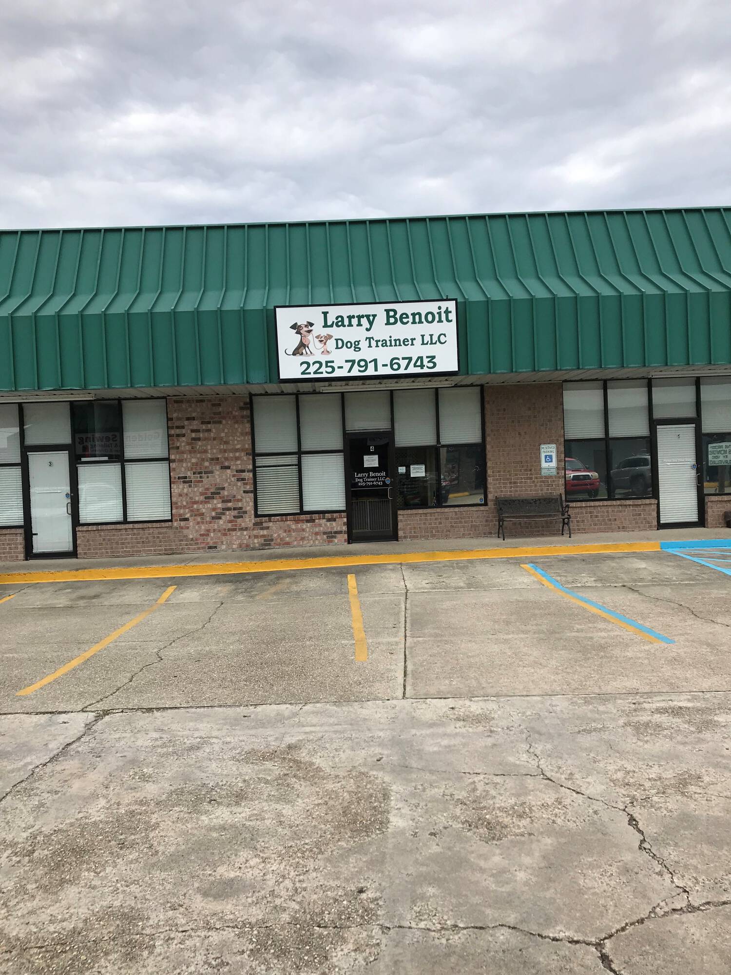 13847 Coursey Blvd, Baton Rouge, LA 70816