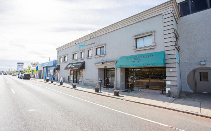 Pictures of Restaurant property located at 486 Sunrise Highway, Hempstead, NY 11570 for lease - image #1
