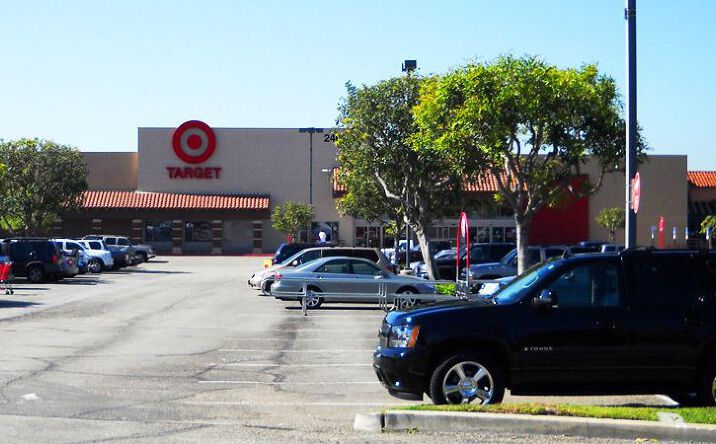 Pictures of Retail property located at 2300 Foothill Boulevard, La Verne, CA 91750 for lease - image #1