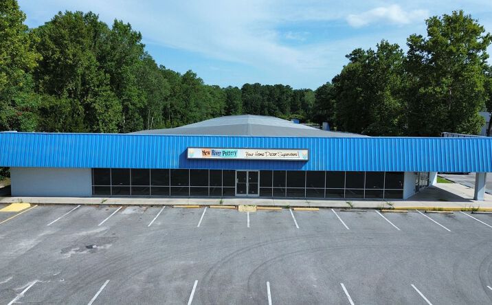Pictures of Retail, Office property located at 5744 Market St, Wilmington, NC 28405 for lease - image #1