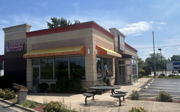 Pictures of Retail, Restaurant property located at 2703 E Sauk Trail, Sauk Village, IL 60411 for lease - image #1