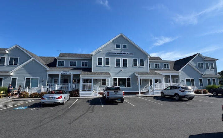 Pictures of Retail property located at 150 MA-28, Dennis, MA 02670 for lease - image #1