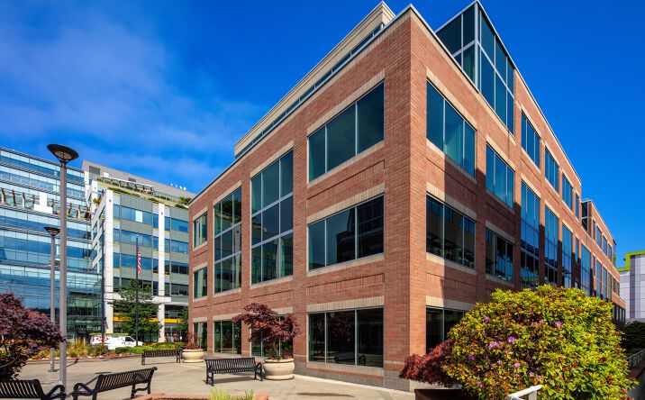 Pictures of Office property located at 1000-1100 Dexter Ave N, Seattle, WA 98109 for lease - image #1