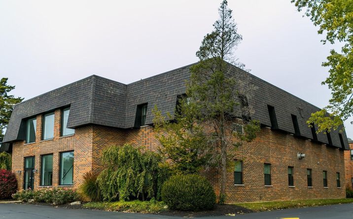 Pictures of Office property located at 1170 Old Henderson Road #220, Columbus, OH 43220 for lease - image #1