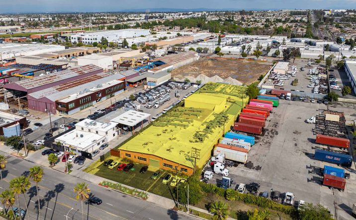 Pictures of Retail, Office, Industrial property located at 18020 S Broadway, Gardena, CA 90248 for lease - image #1