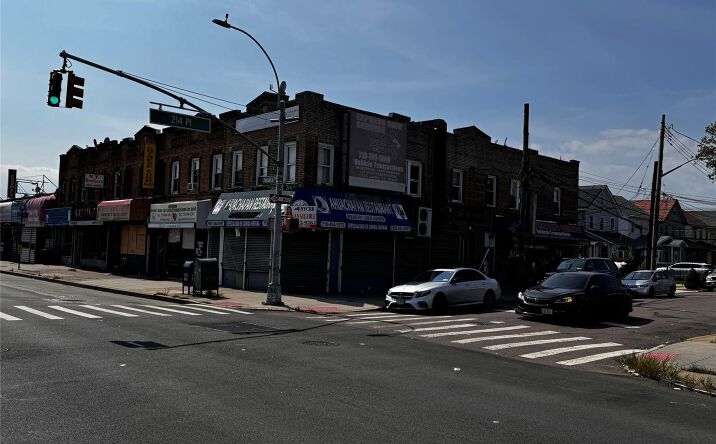 Pictures of Retail, Restaurant property located at 214-21 Jamaica Avenue, New York, NY 11428 for lease - image #1