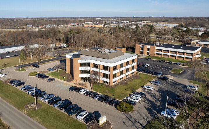 Pictures of Office property located at 115 Clover St, Holland, MI 49423 for lease - image #1