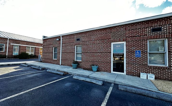Pictures of Office property located at 889b Rio E Ct, Charlottesville, VA 22901 for lease - image #1