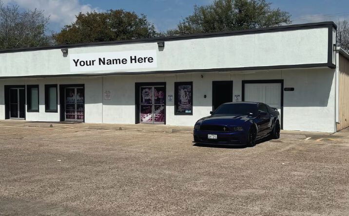 Pictures of Retail property located at 10527 Market St, Houston, TX 77029 for lease - image #1