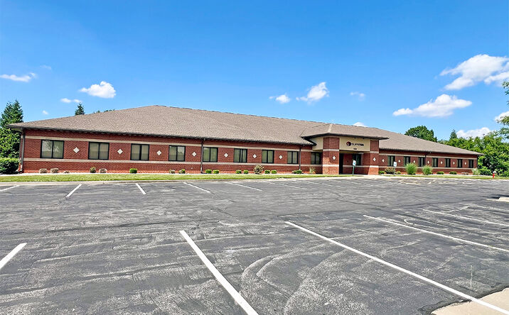 Pictures of Office property located at 620 Pierce Blvd, O'Fallon, IL 62269 for lease - image #1