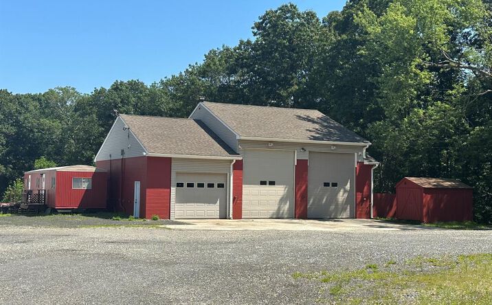 Pictures of Retail property located at 68 Shepard Hill Rd, Killingly, CT 06239 for lease - image #1