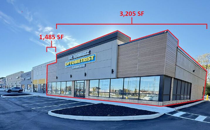 Pictures of Retail property located at 13400 15 Mile Rd, Sterling Heights, MI 48312 for lease - image #1