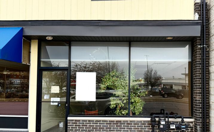 Pictures of Office, Retail property located at 6152 N Lincoln Avenue, Chicago, IL 60659 for lease - image #1