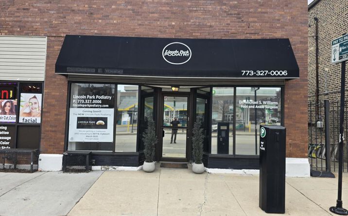 Pictures of Retail property located at 2752 N Southport Street, Chicago, IL 60614 for lease - image #1