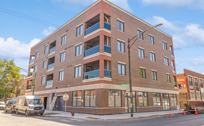 Pictures of Retail property located at 3729 W Belmont Avenue, Chicago, IL 60618 for lease - image #1