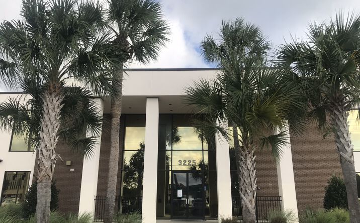 Pictures of Office property located at 3101 University Blvd S, Jacksonville, FL 32216 for lease - image #1