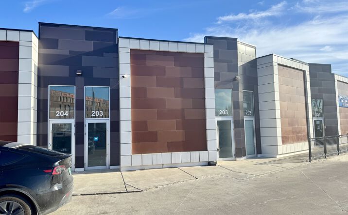 Pictures of Restaurant, Retail property located at 2252 S Archer Avenue 203, Chicago, IL 60616 for lease - image #1
