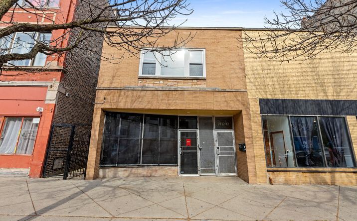 Pictures of Office property located at 2712 W Division Street, Chicago, IL 60622 for lease - image #1
