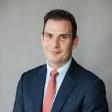 JR