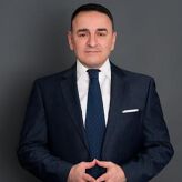 EK