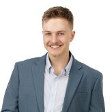 MR
