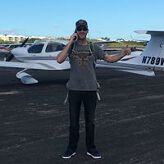 DJ