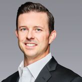 JR