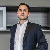 Roger Soderstrom Jr - Stirling International Real Estate | Crexi