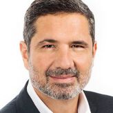 JR