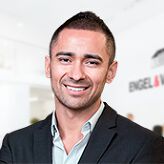 Alex Flores